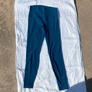 Lululemon leggings size 8